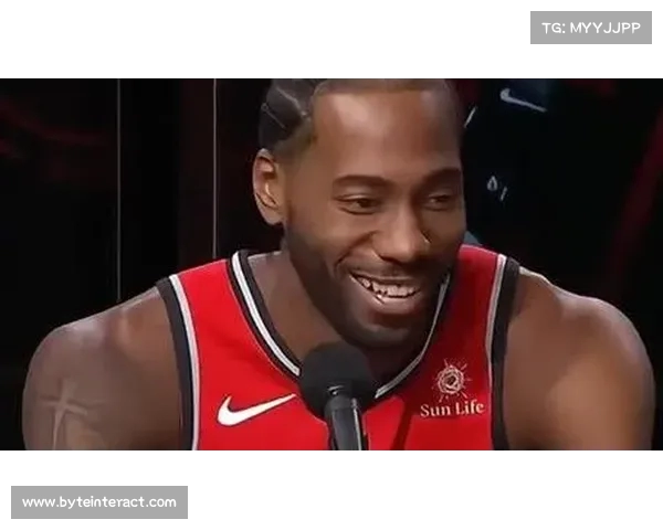 NBA球星表情大揭秘 他们赛场上的每个细节与面部表情背后的故事
